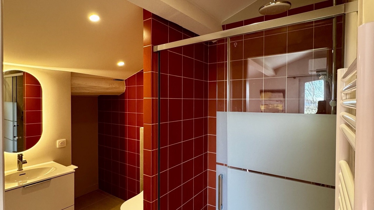 Photo of Bathroom in Saint-Sulpice-de-Faleyrens