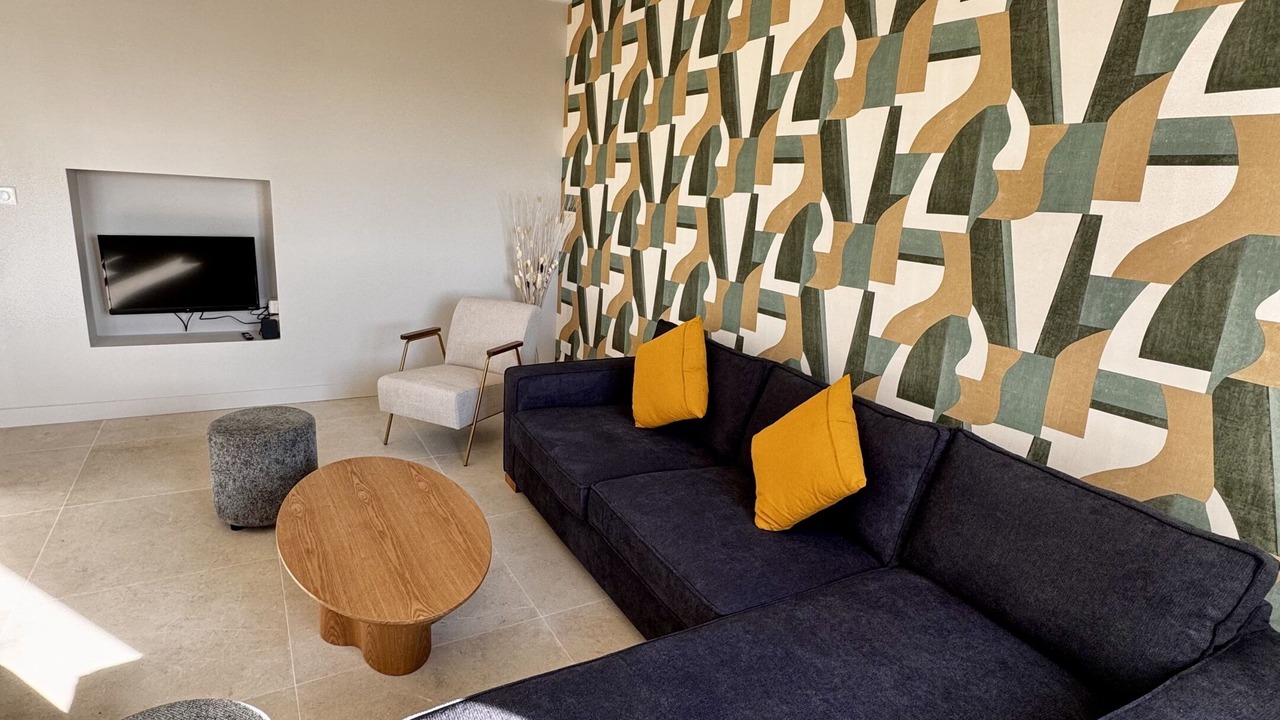 Photo of Livingroom in Saint-Sulpice-de-Faleyrens