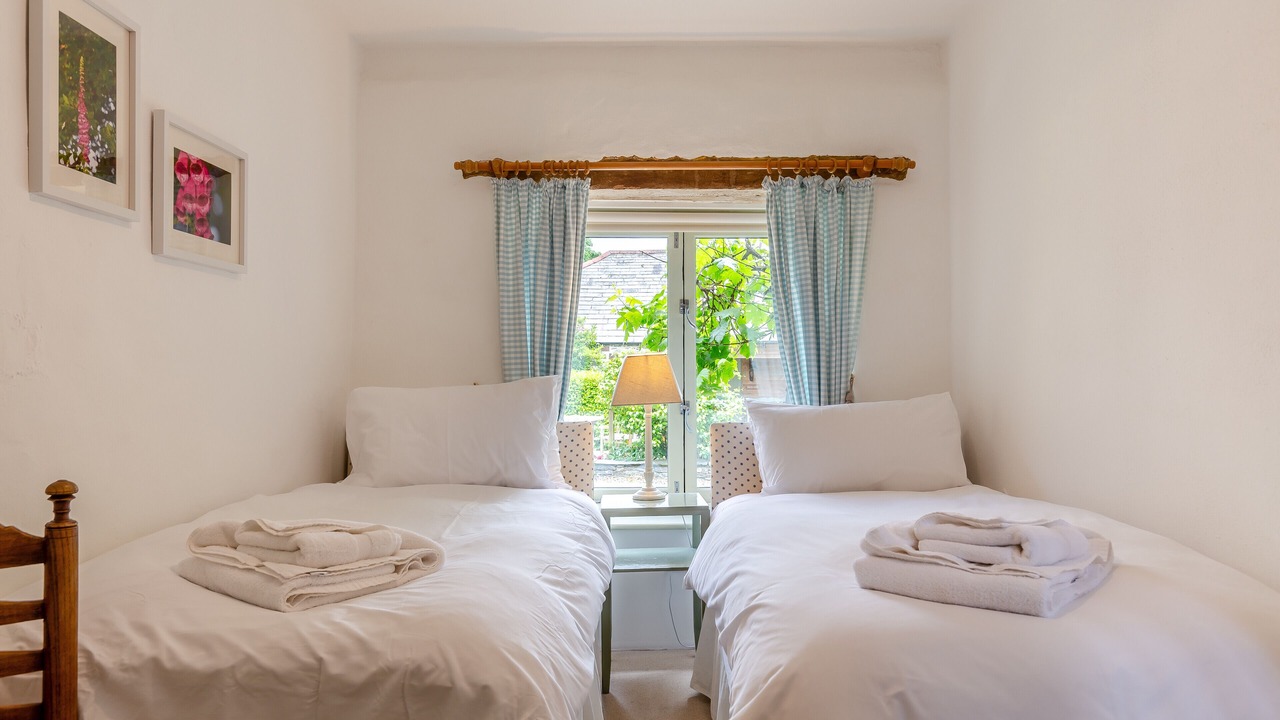 Photo of Bedroom in Trewen