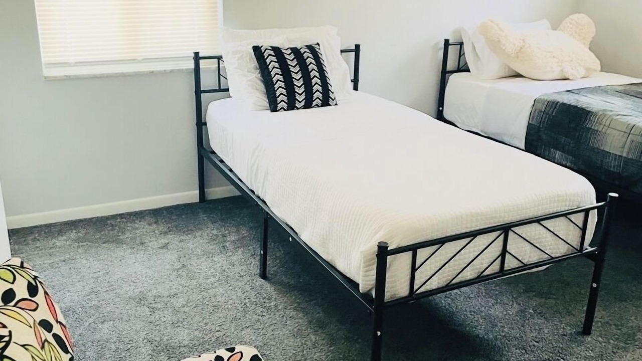 Photo of Bedroom in Oak Park