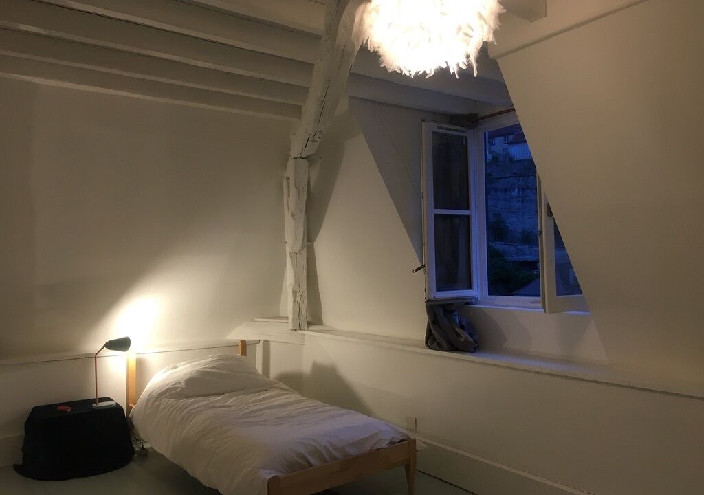 Photo of Bedroom in Semur-en-Auxois
