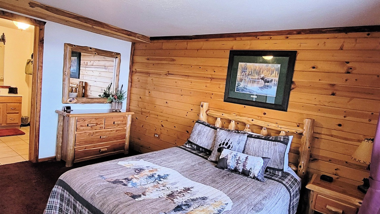 Photo of Bedroom in Sylvan Shores
