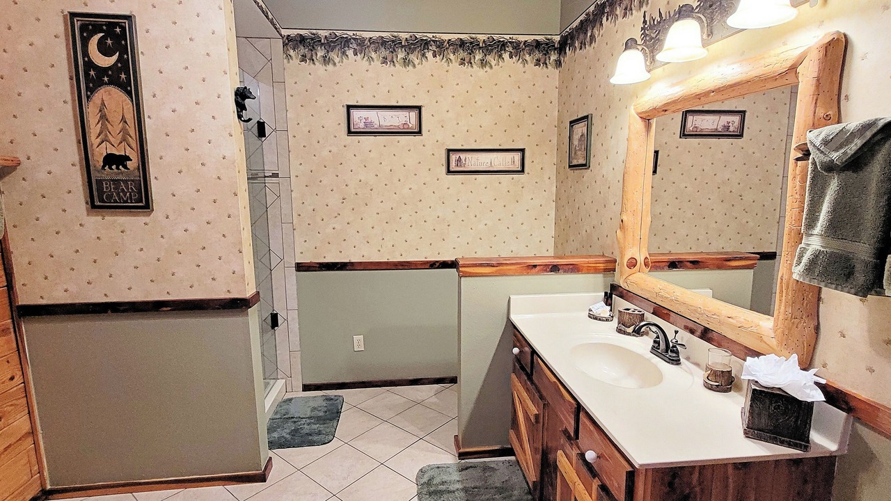 Photo of Bathroom in Sylvan Shores