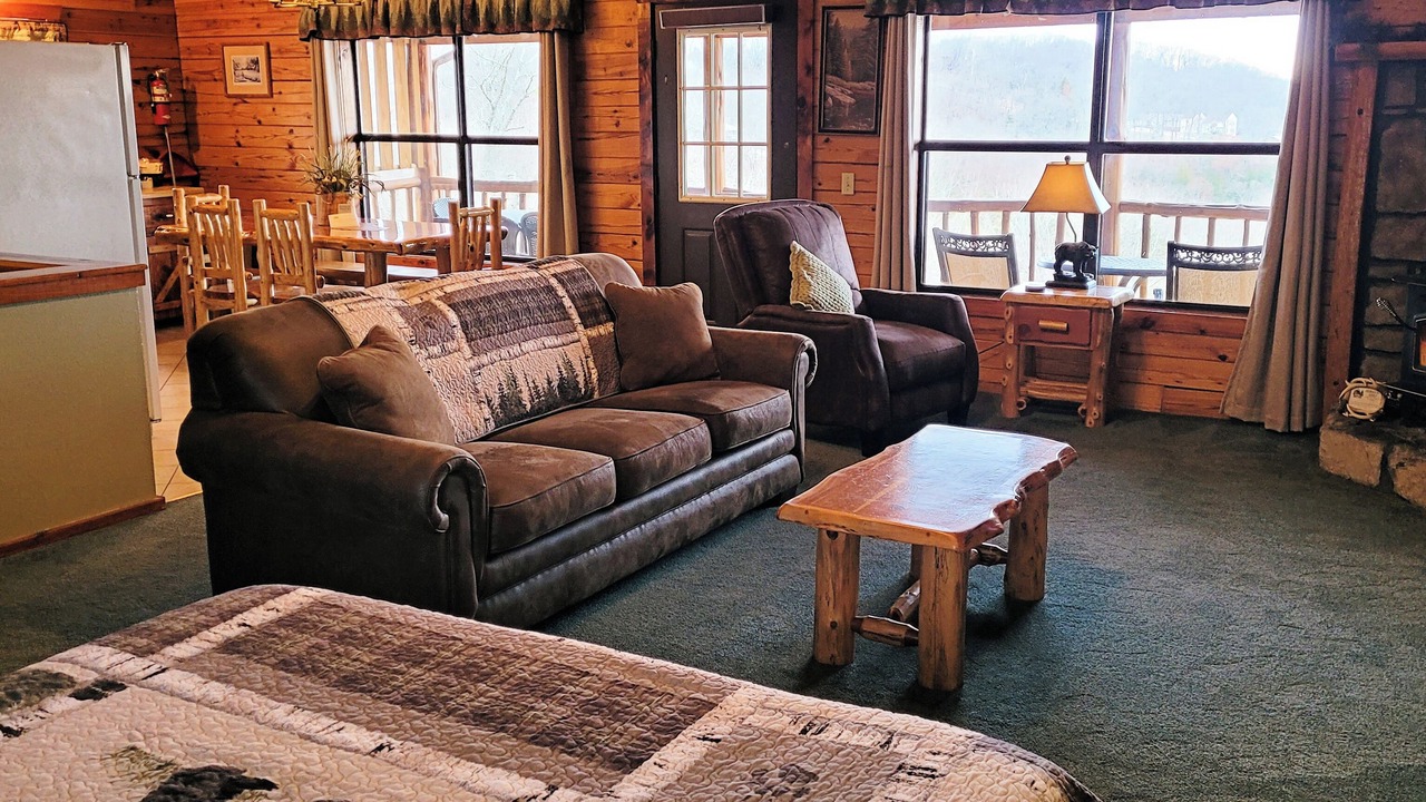 Photo of Livingroom in Sylvan Shores