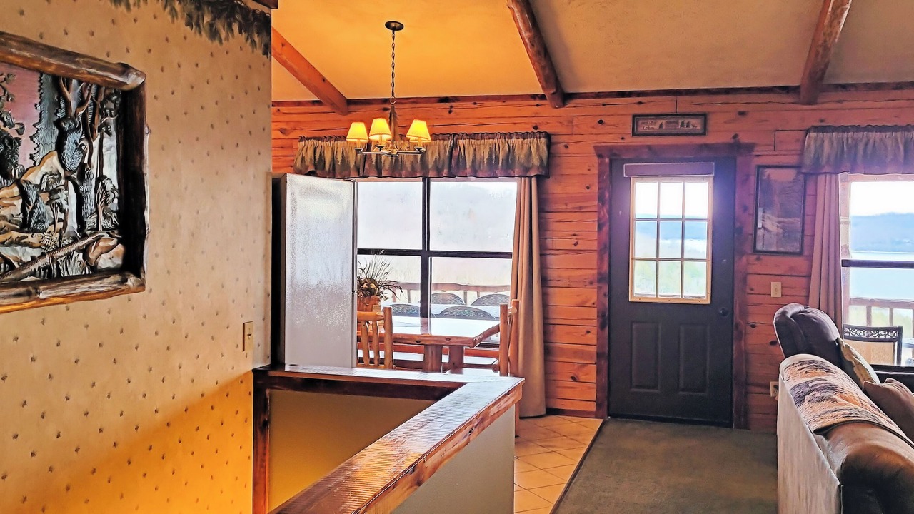 Photo of Livingroom in Sylvan Shores