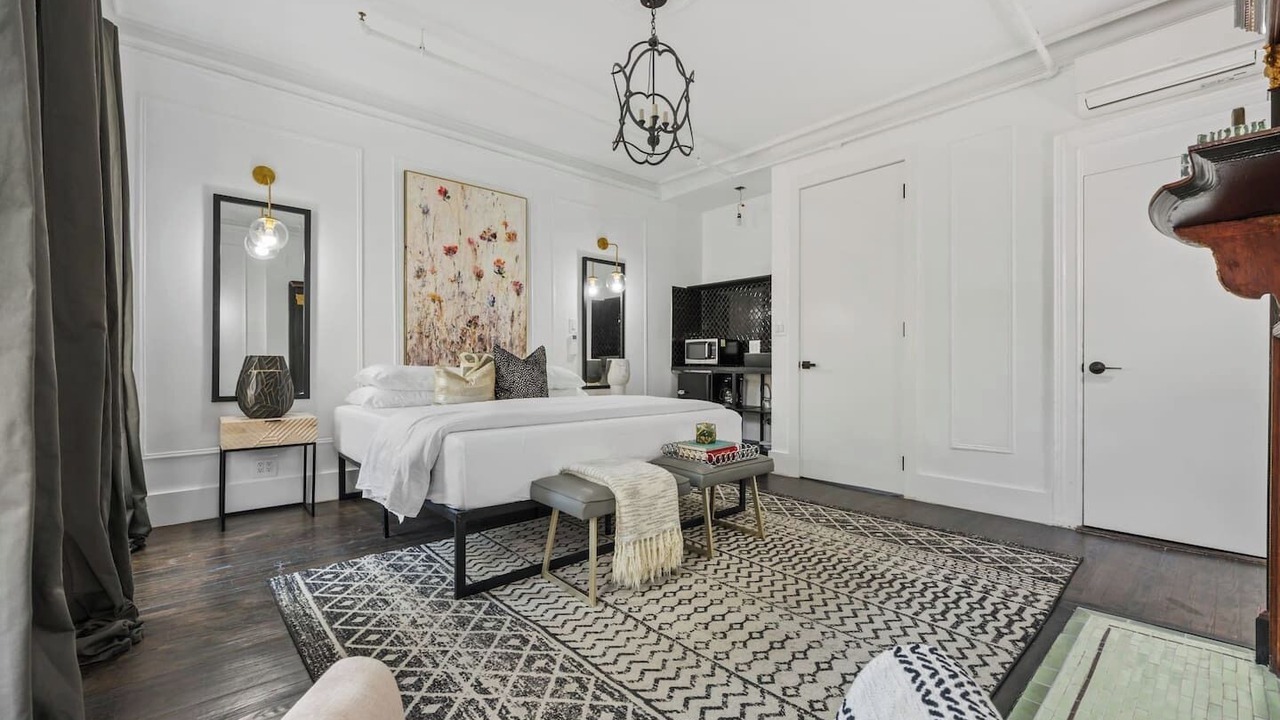 Photo of Bedroom in Hamilton Heights