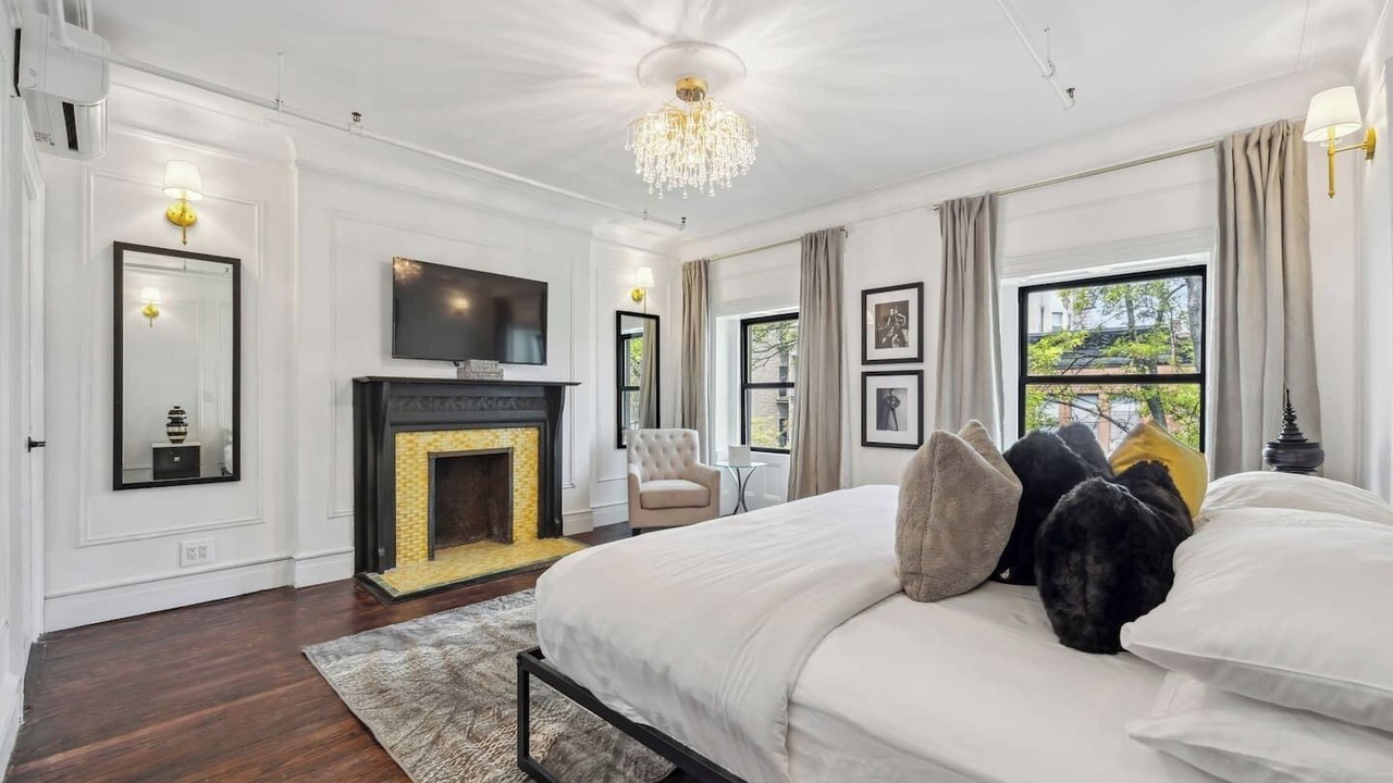 Photo of Bedroom in Hamilton Heights