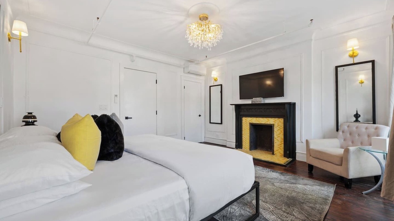 Photo of Bedroom in Hamilton Heights