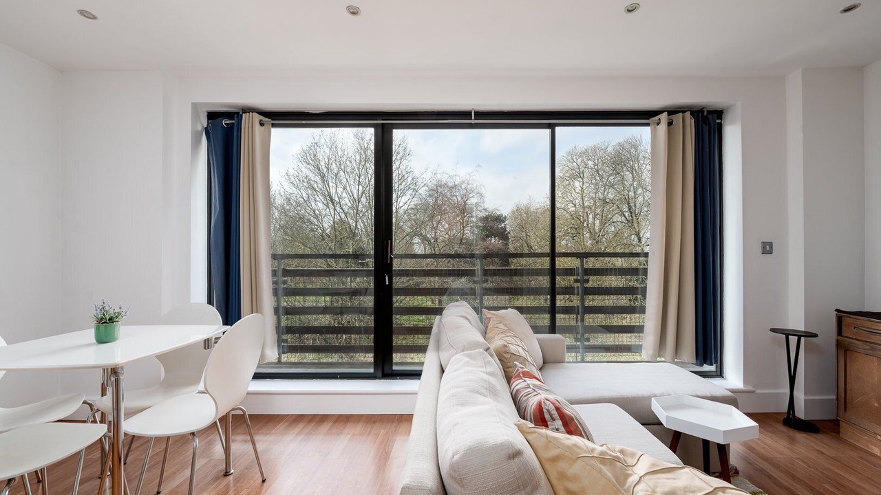 Photo of Livingroom in South Camberwell