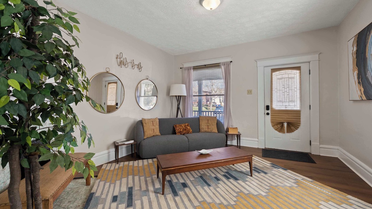 Photo of Bedroom in Old North Columbus