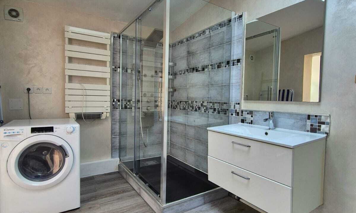 Photo of Bathroom in Tourcoing