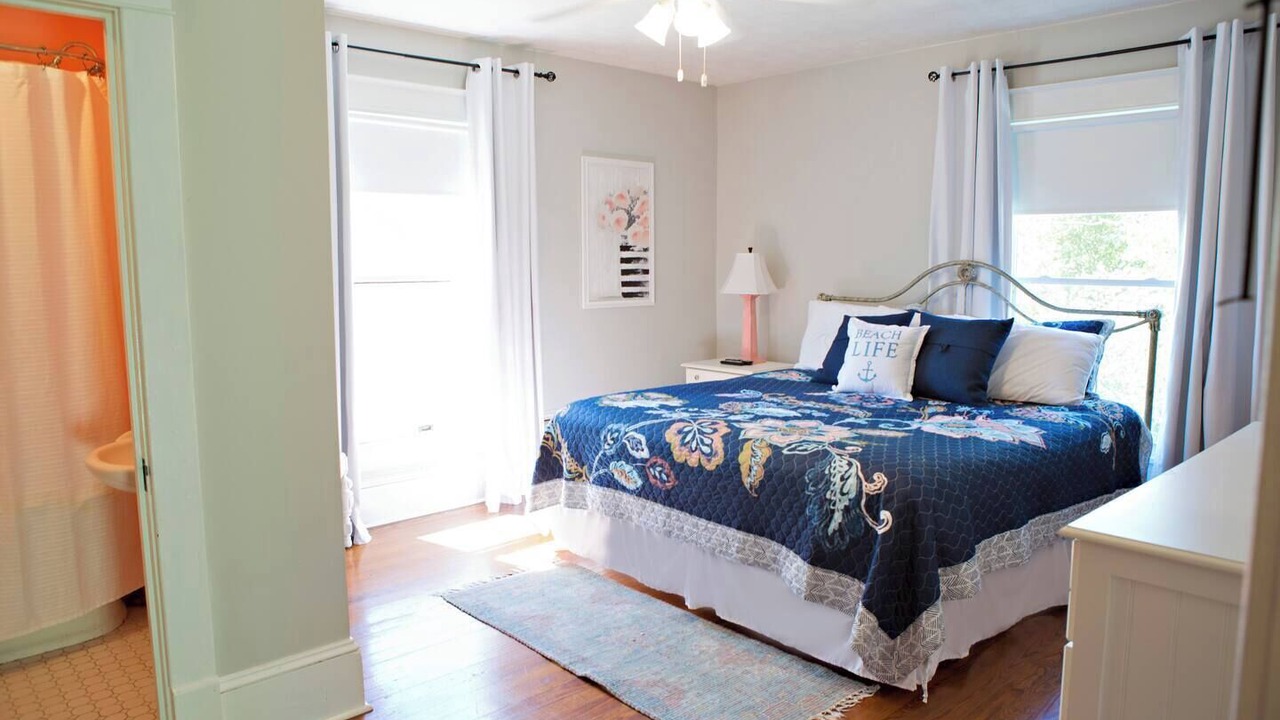 Photo of Bedroom in Cape Charles