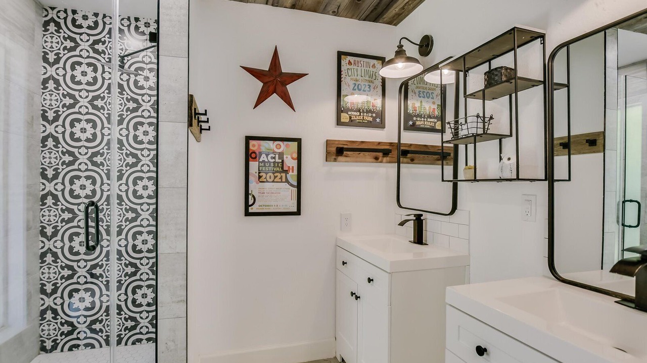 Photo of Bathroom in Round Rock