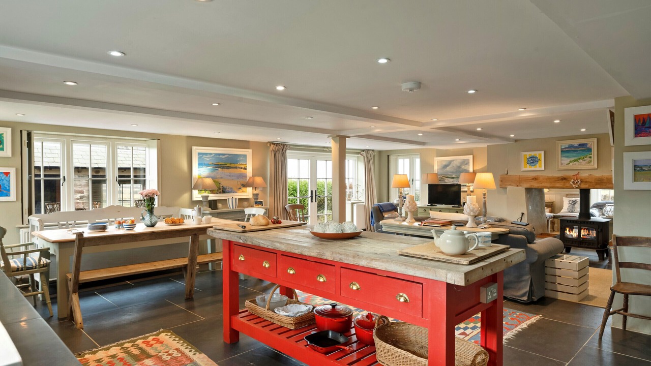 Photo of Others in Treator