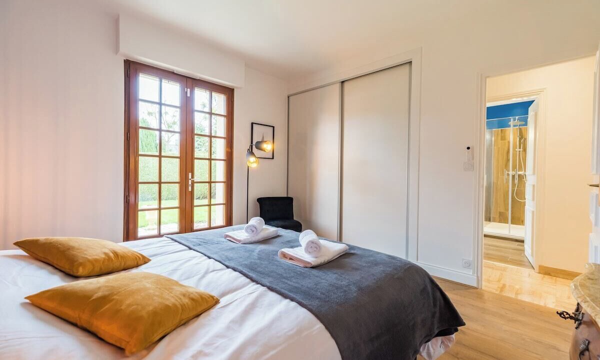 Photo of Bedroom in Graces