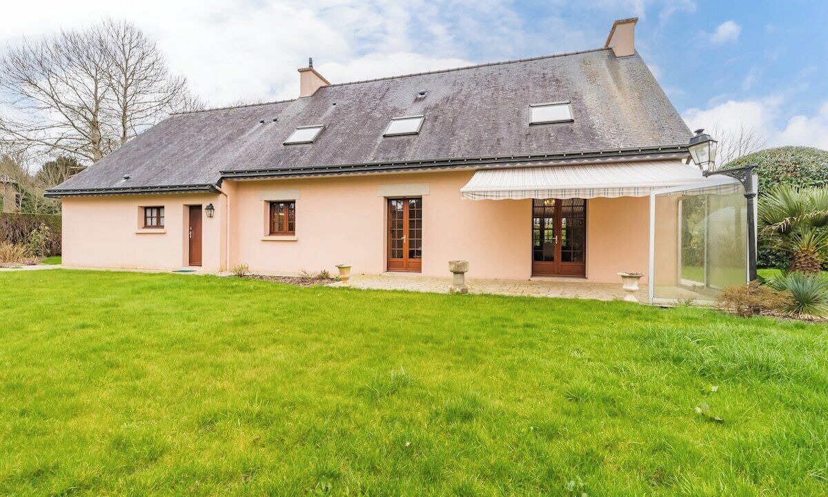 Photo of Outdoor in Graces