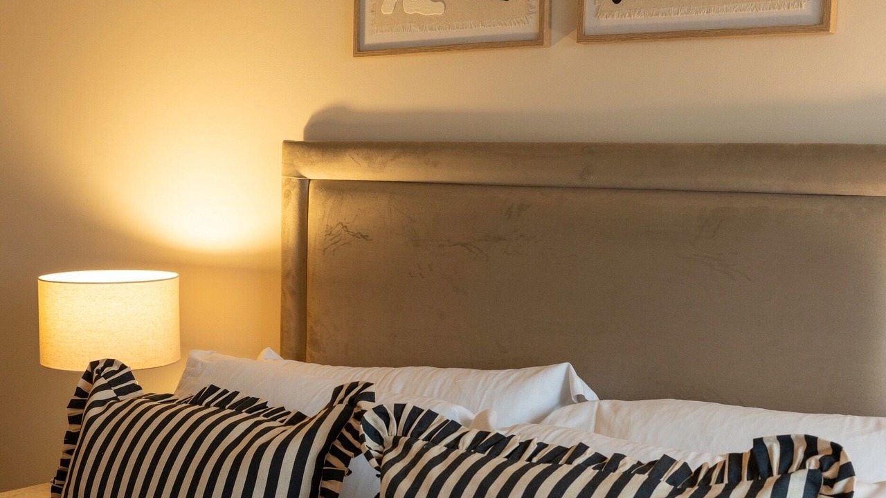 Photo of Others in Shotts