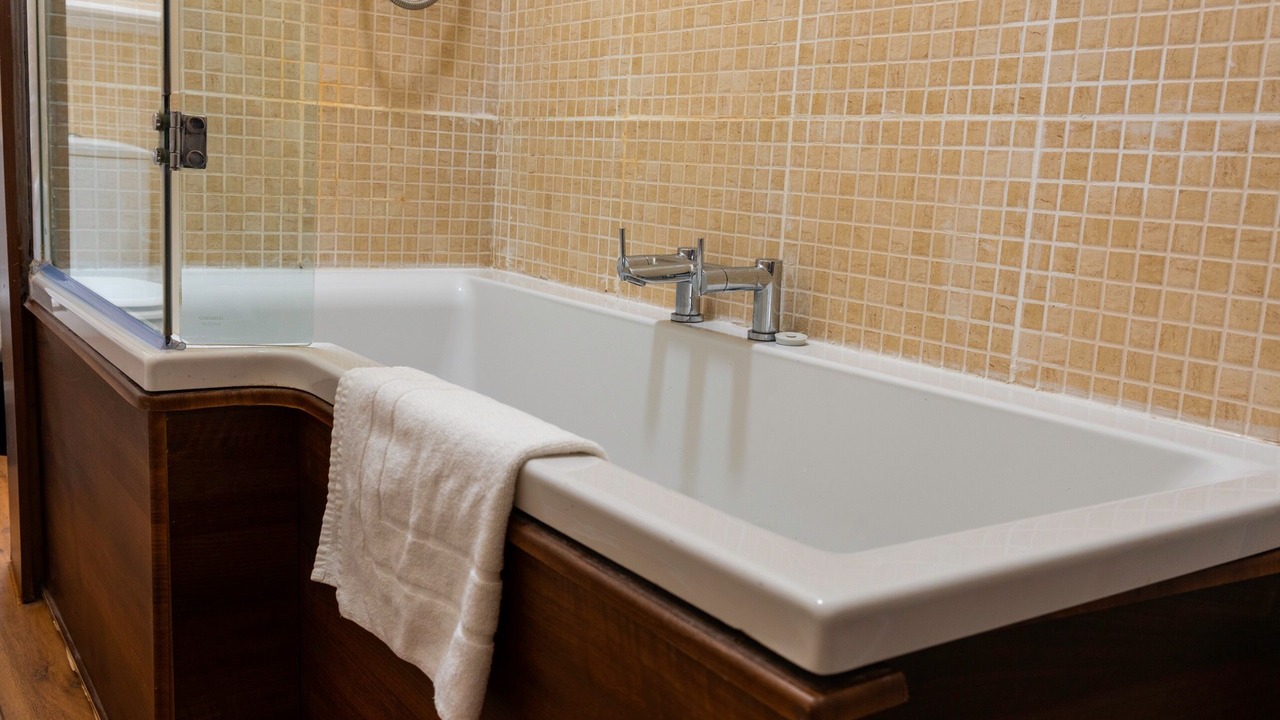 Photo of Bathroom in Shotts