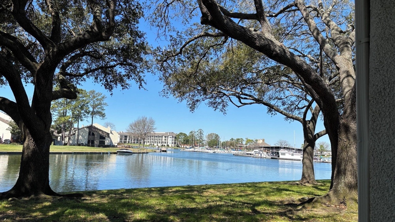 Photo of Others in Walden on Lake Conroe