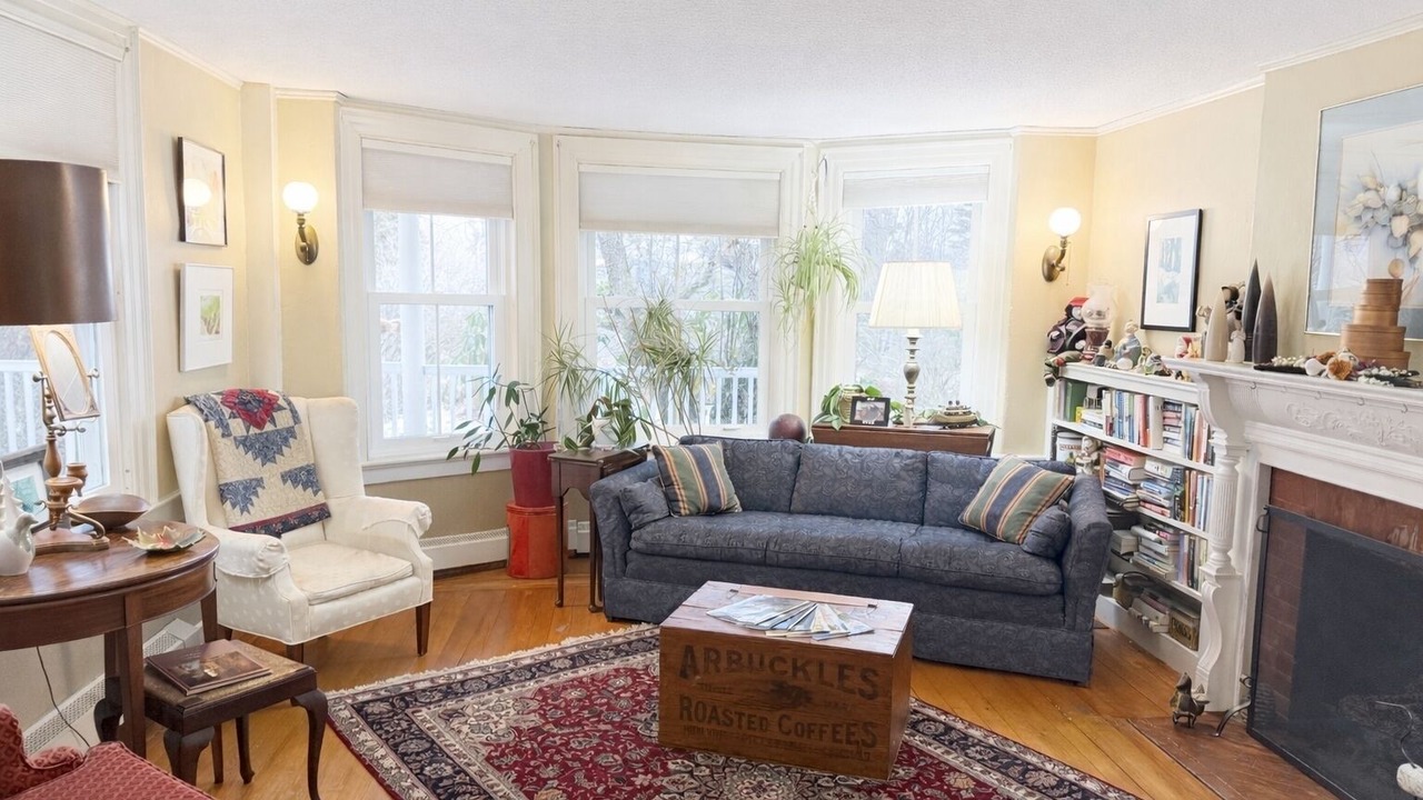 Photo of Livingroom in Enfield