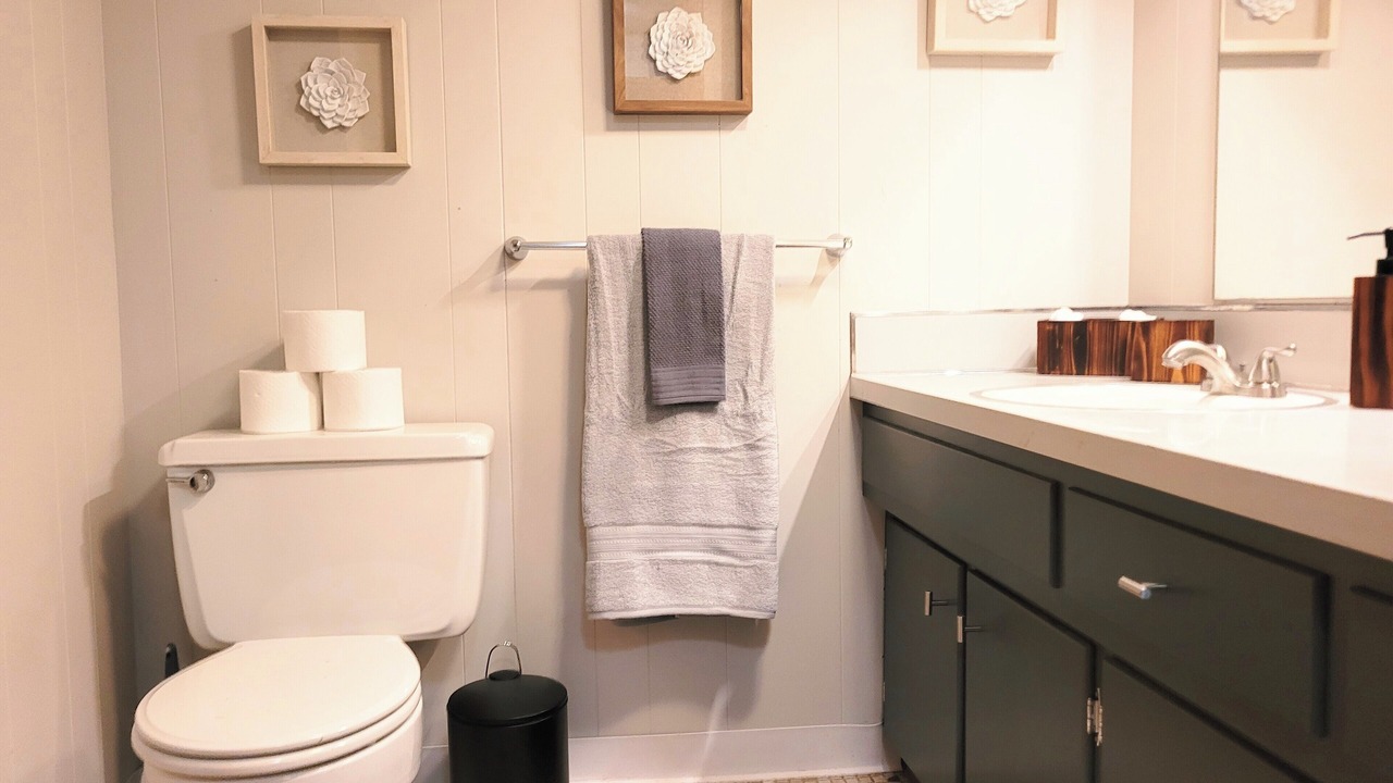 Photo of Bathroom in East Irondequoit