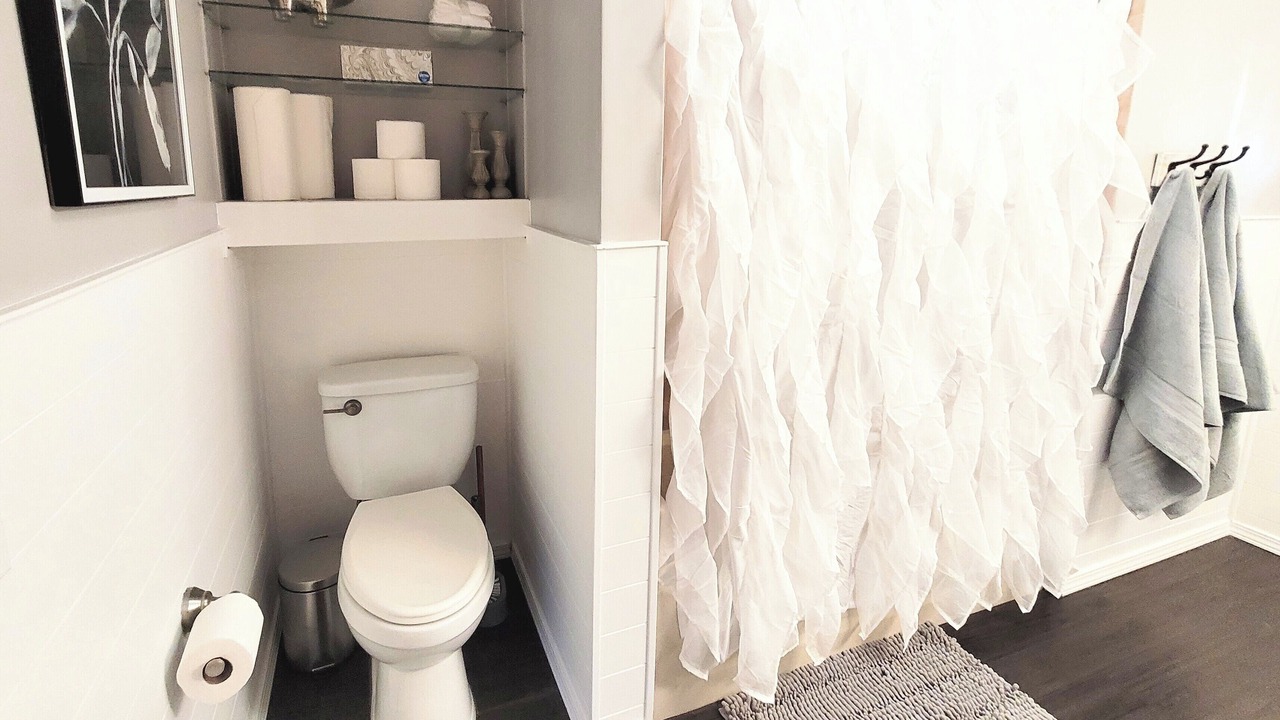 Photo of Bathroom in East Irondequoit