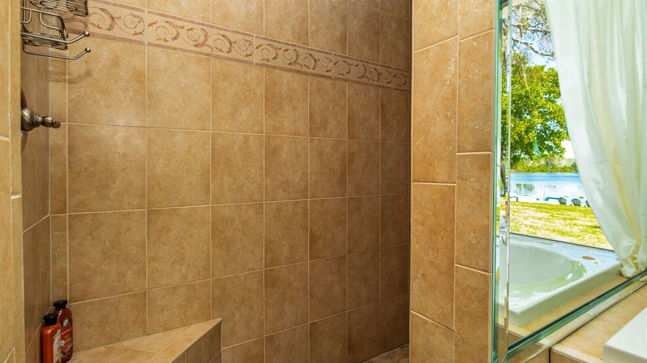 Photo of Bathroom in Casselberry