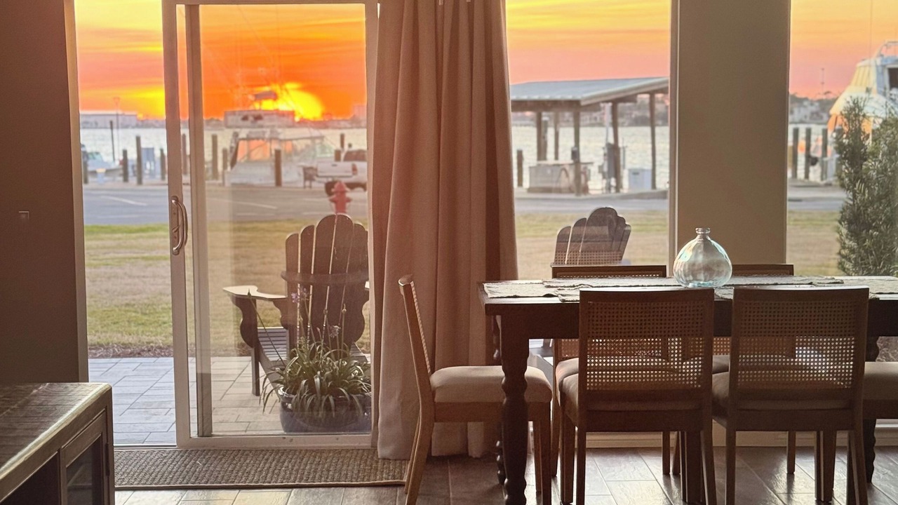 Photo of Bedroom in Upper Grand Lagoon