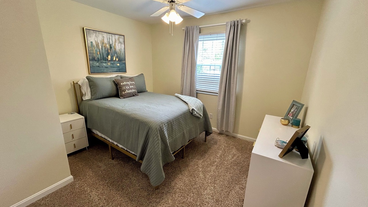 Photo of Bedroom in Lyndon