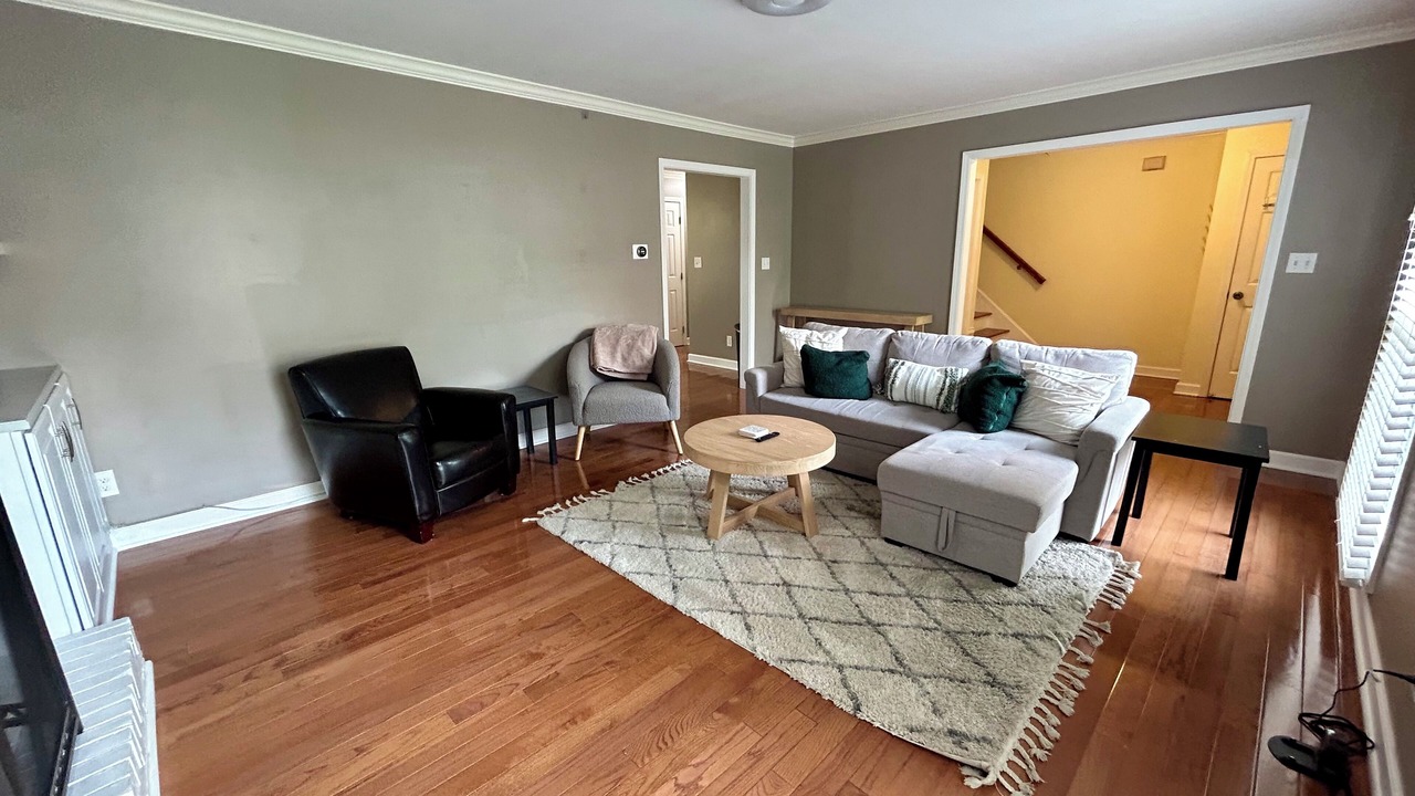 Photo of Livingroom in Lyndon