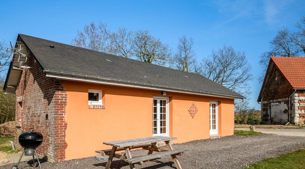 Photo of Outdoor in St-Gilles-de-la-Neuville