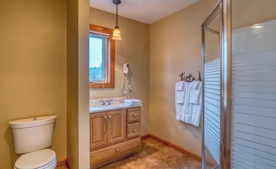 Photo of Bathroom in Biwabik