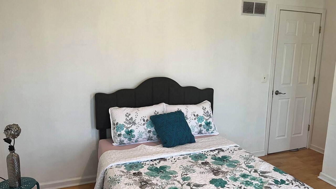 Photo of Bedroom in Ferguson