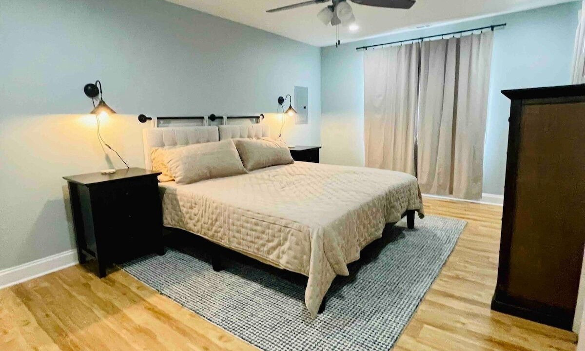 Photo of Bedroom in Momence