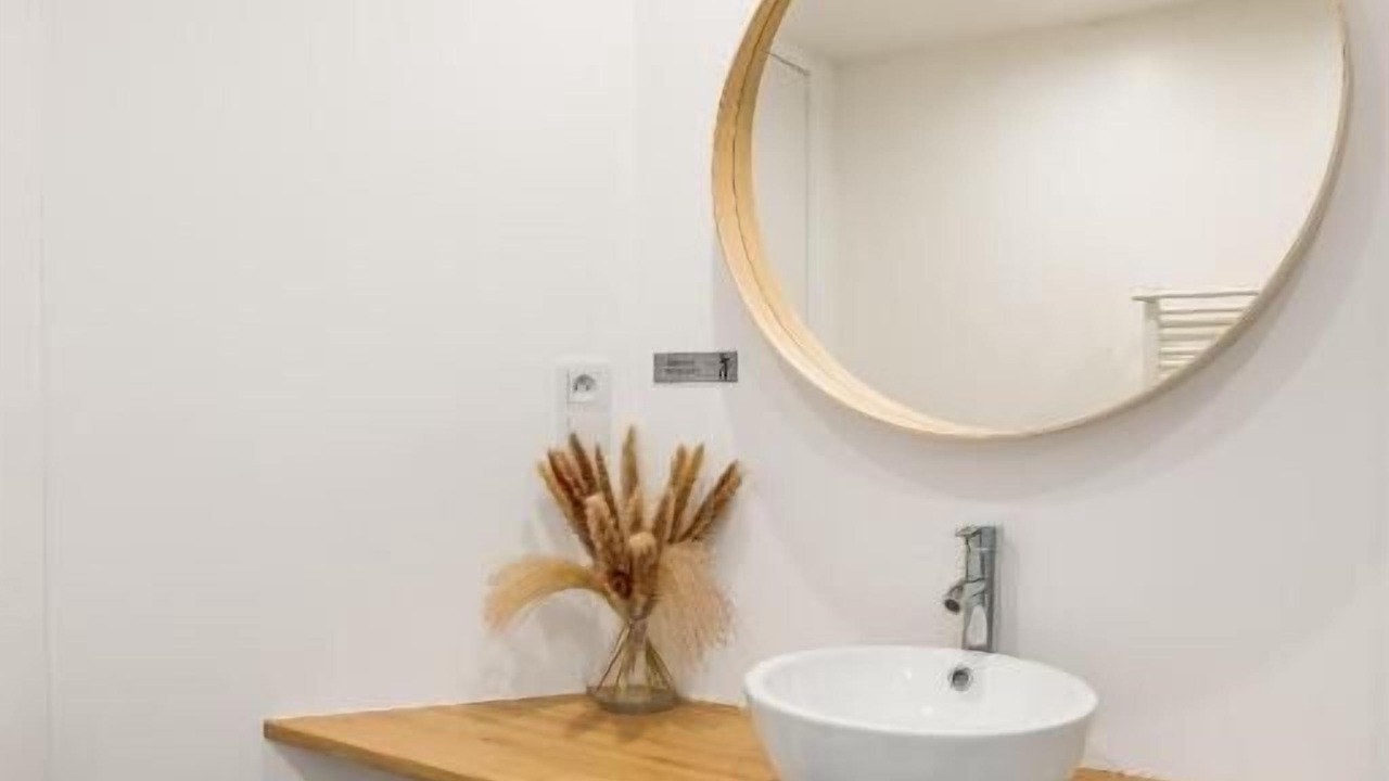 Photo of Bathroom in Cosne-Cours-sur-Loire