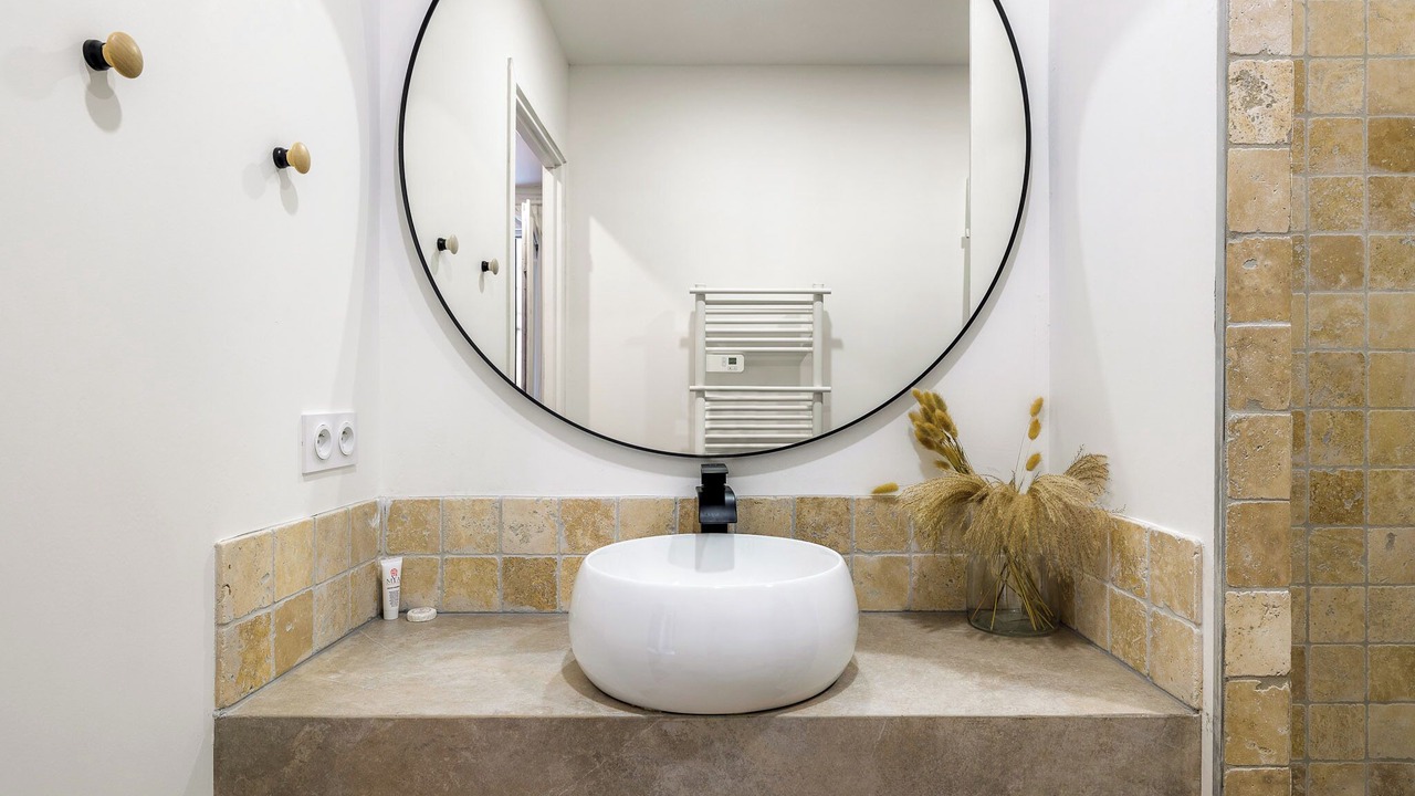 Photo of Bathroom in Cosne-Cours-sur-Loire