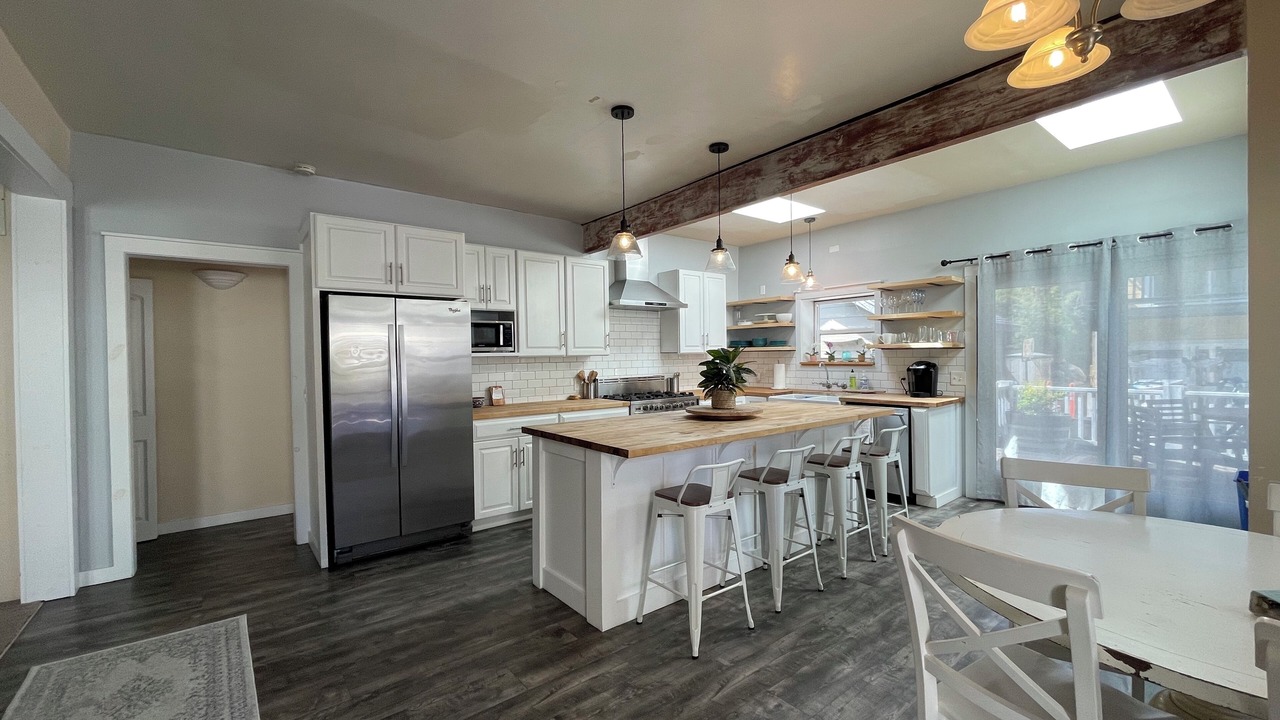 Photo of Others in Beach Hill - Beach Flats