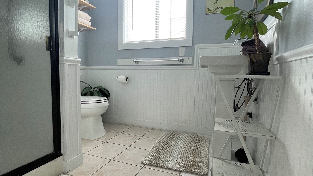 Photo of Bathroom in Beach Hill - Beach Flats