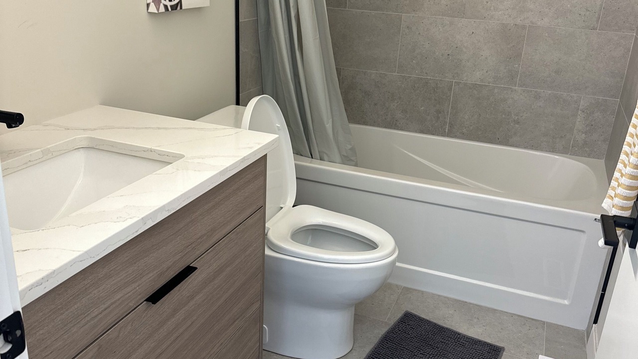 Photo of Bathroom in Arnes