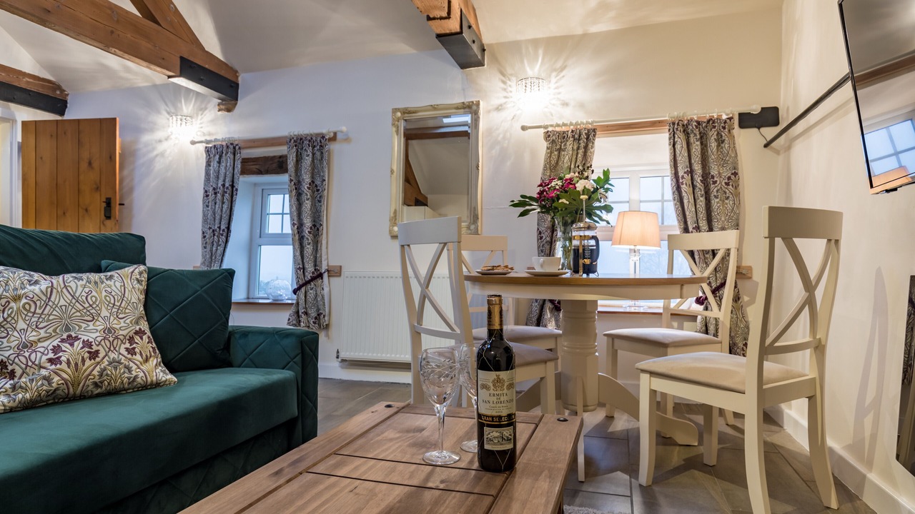 Photo of Others in Leek