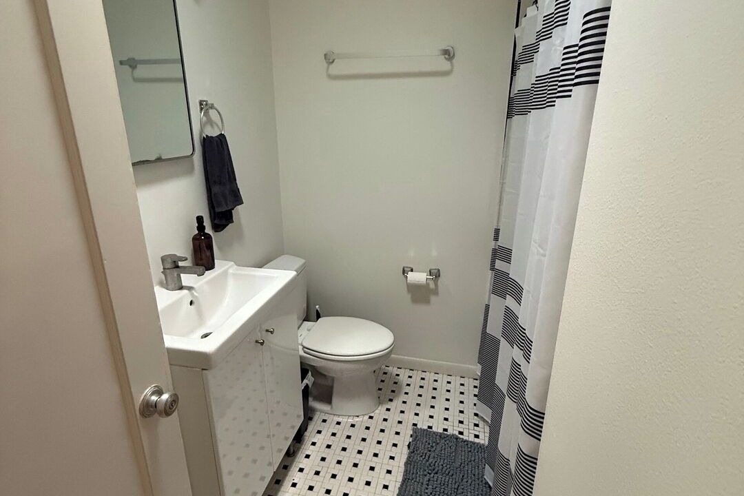 Photo of Bathroom in Cherrywood