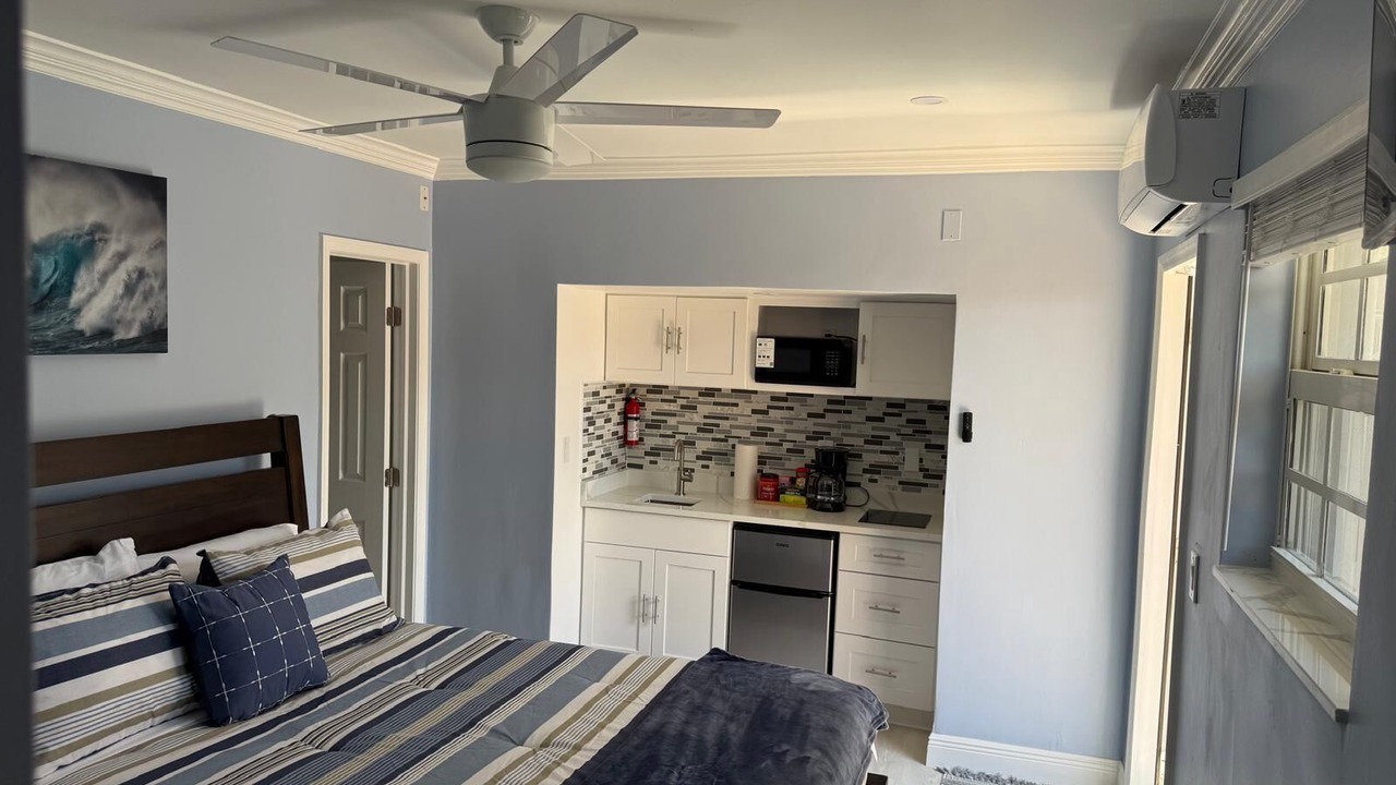 Photo of Bedroom in Pompano Beach