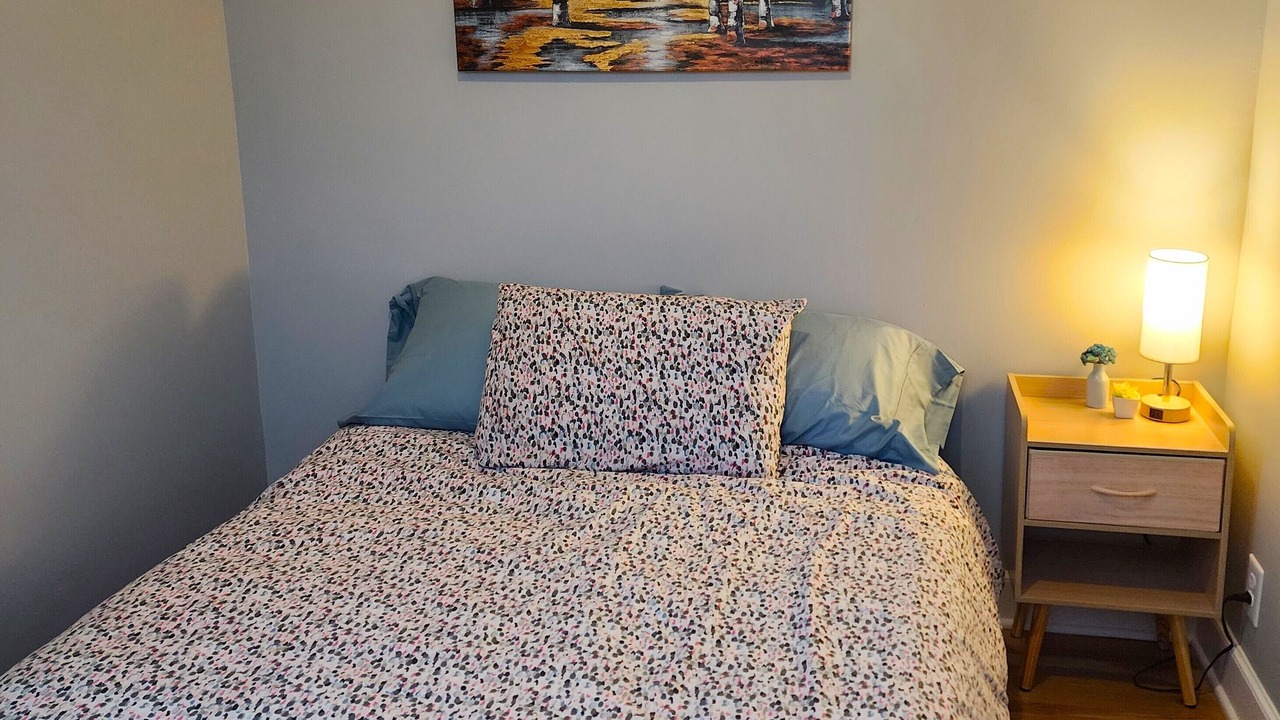 Photo of Bedroom in Downtown