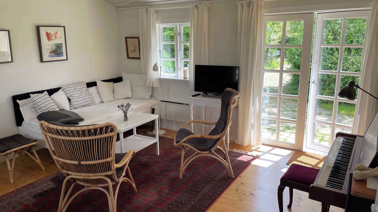 Photo of Others in Or