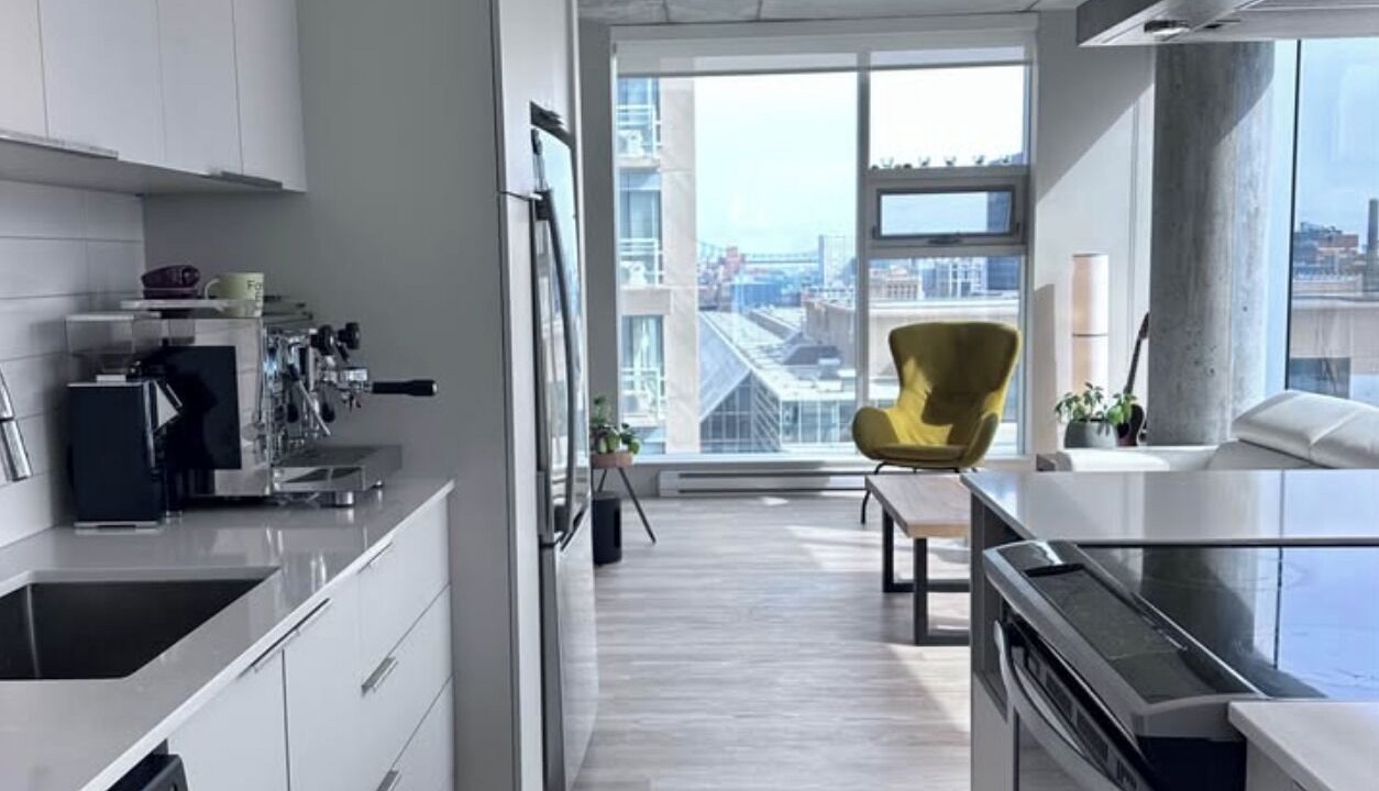 Photo of Kitchen in International District