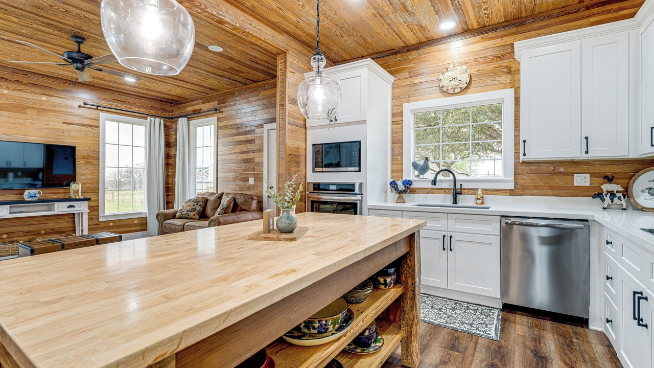 Photo of Kitchen in Schulenburg