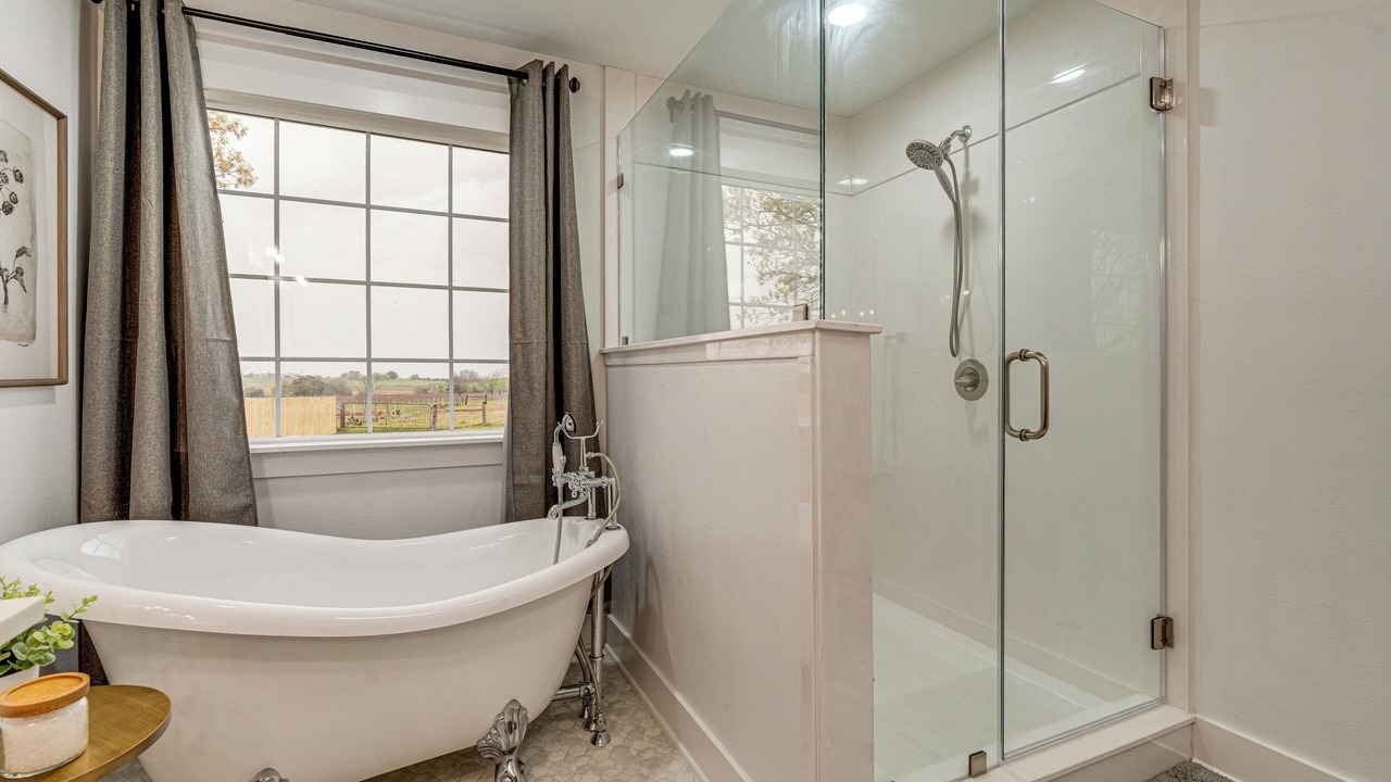 Photo of Bathroom in Schulenburg