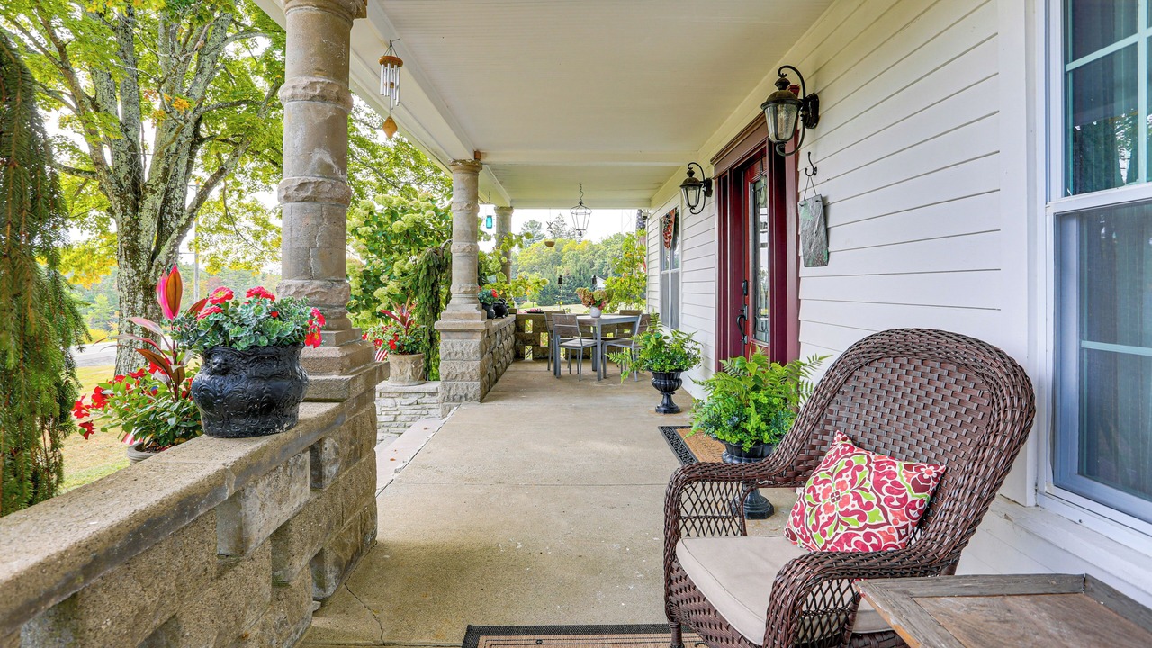 Photo of Outdoor in Sparrow Bush