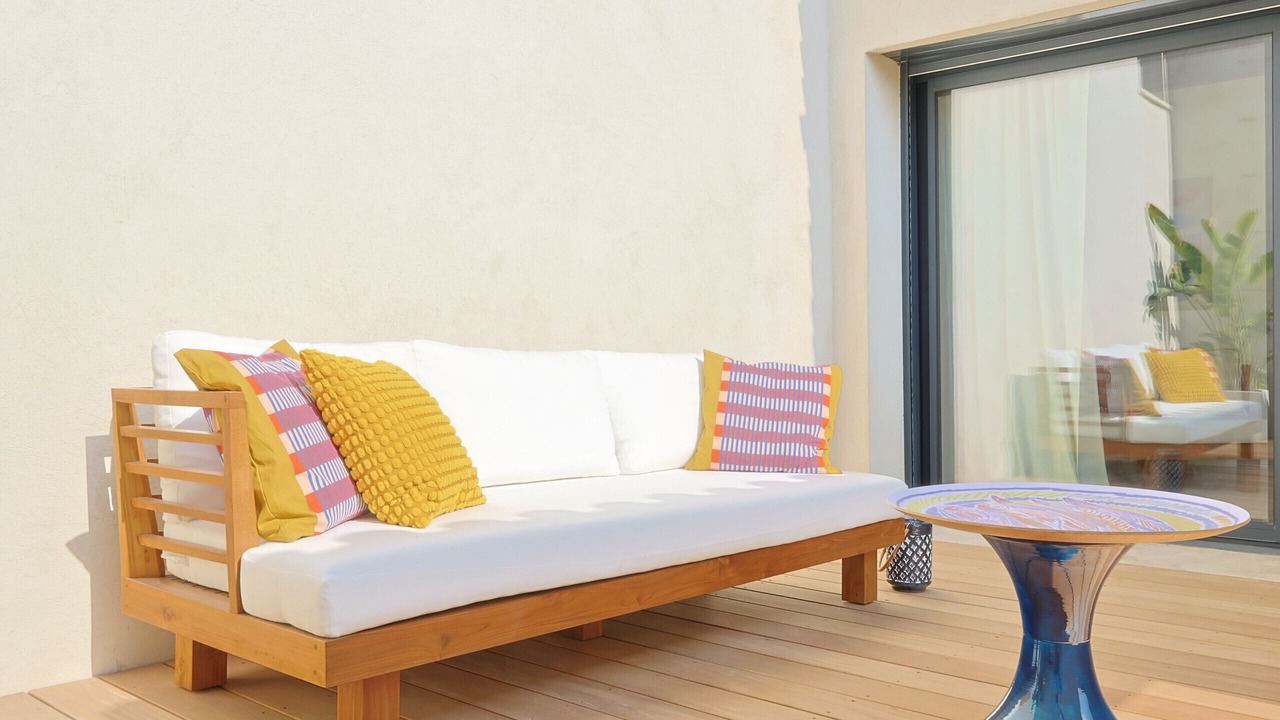 Photo of Patio Balcony in California - Pezou