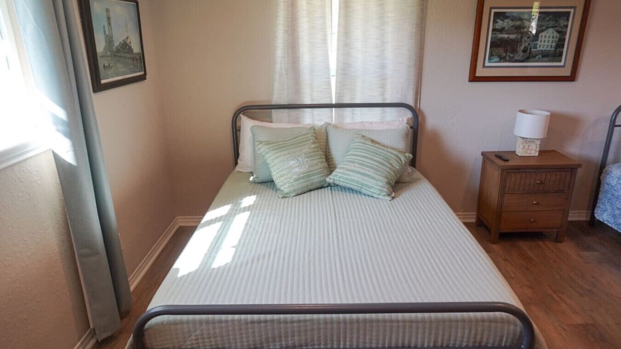 Photo of Bedroom in Oakhurst